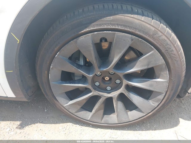 Tesla Model Y 2022 7SAYGDEE2NF385597 Image 12