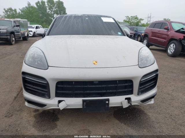 WP1BG2AY9MDA49571 Porsche Cayenne