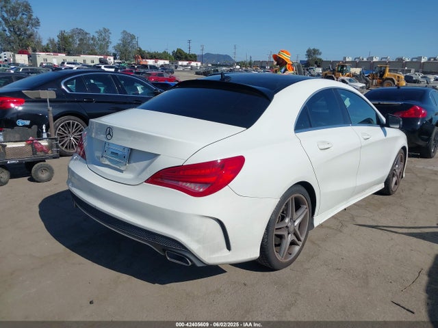 WDDSJ4EB9EN109189 Mercedes-Benz 2014