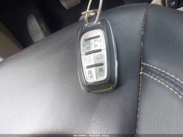 2C4RC1BG0PR624444 Chrysler Pacifica Touring L