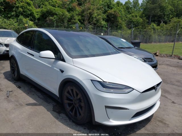 2022 TESLA MODEL X 7SAXCBE69NF354836