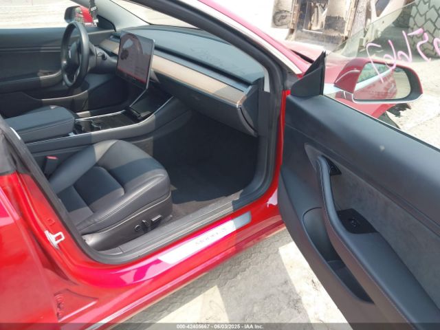 2018 TESLA MODEL 3 5YJ3E1EB9JF133244 Photo 4