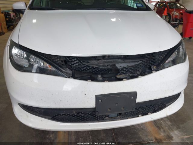 2023 CHRYSLER VOYAGER 2C4RC1CG9PR533946 Photo 5