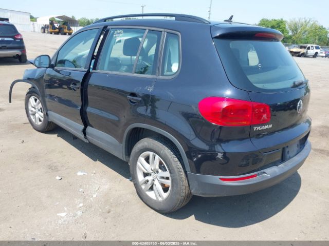 2016 VOLKSWAGEN TIGUAN WVGBV7AX5GW571209 Photo 2
