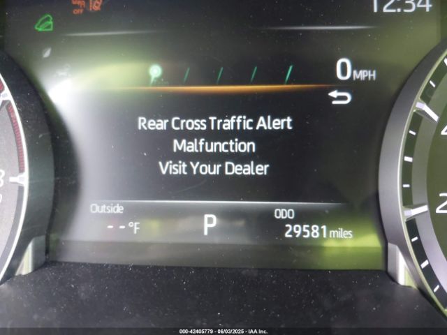 5TDKDRBH3PS505252 Toyota Highlander Xle