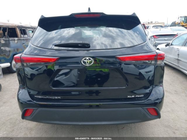 5TDKDRBH3PS505252 Toyota Highlander Xle