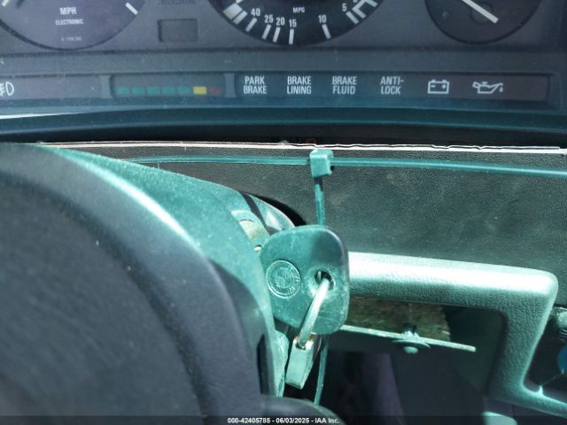 1988 BMW 325 WBABB1305J1930988 Photo 10