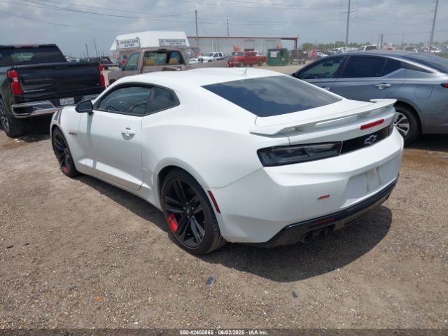 2018 CHEVROLET CAMARO 1G1FF1R75J0187020 Photo 2