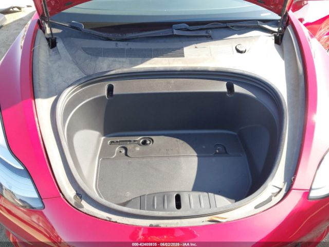 5YJ3E1EA5LF710197 Tesla MODEL 3