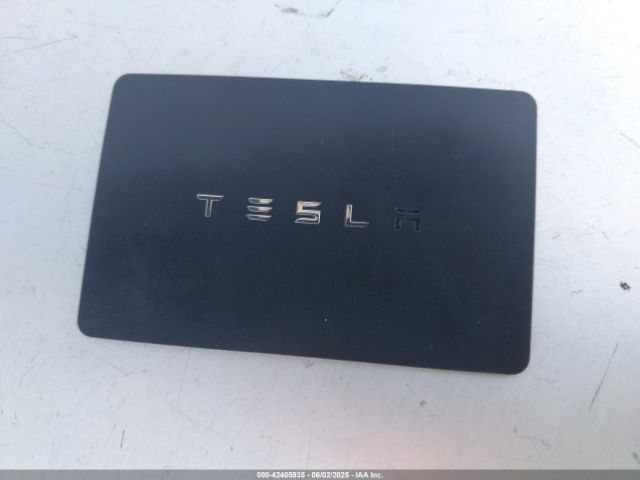 5YJ3E1EA5LF710197 Tesla MODEL 3