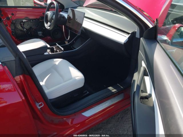 5YJ3E1EA5LF710197 Tesla MODEL 3