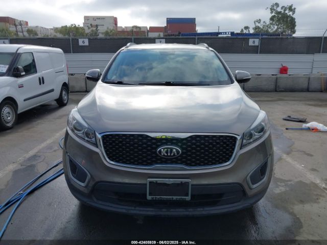 5XYPG4A32GG035623 KIA Sorento 2.4l Lx