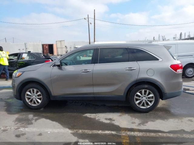 5XYPG4A32GG035623 KIA Sorento 2.4l Lx