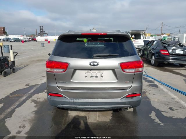 5XYPG4A32GG035623 KIA Sorento 2.4l Lx