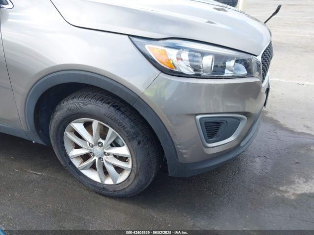 5XYPG4A32GG035623 KIA Sorento 2.4l Lx