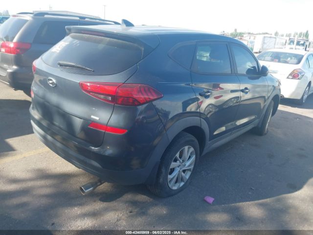 KM8J23A41LU181796 Hyundai TUCSON SE
