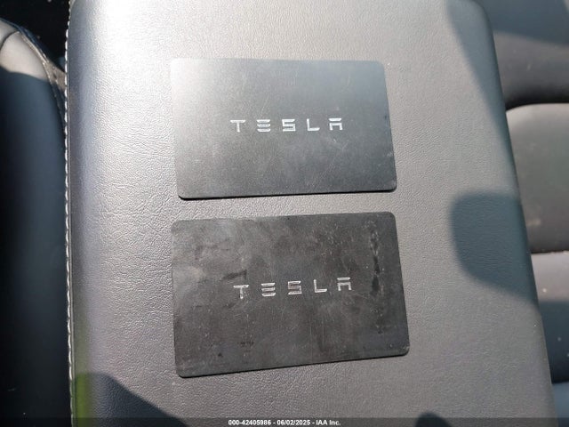 2024 TESLA MODEL Y 7SAYGDED3RF034775 Photo 10