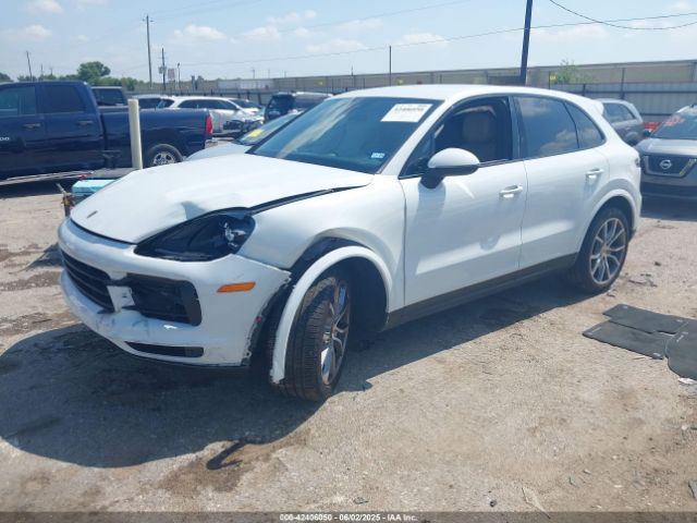 2019 PORSCHE CAYENNE WP1AA2AY1KDA14999 Photo 1
