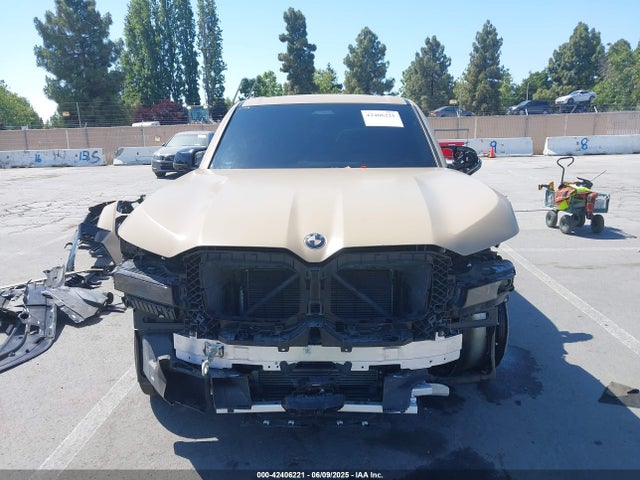 BMW 2024 2024 5YM23CS02R9U60128 Image 13