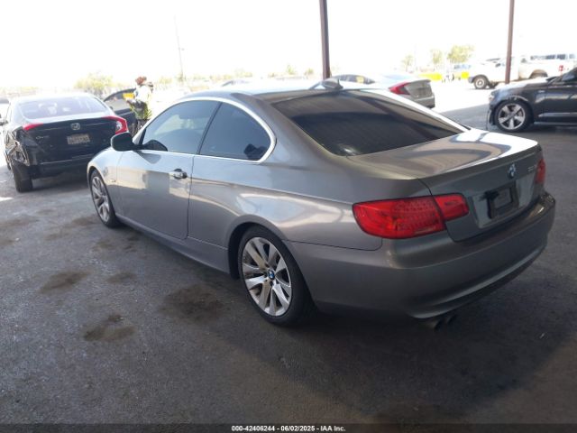 2013 BMW 328I WBAKE5C50DJ106928 Photo 2