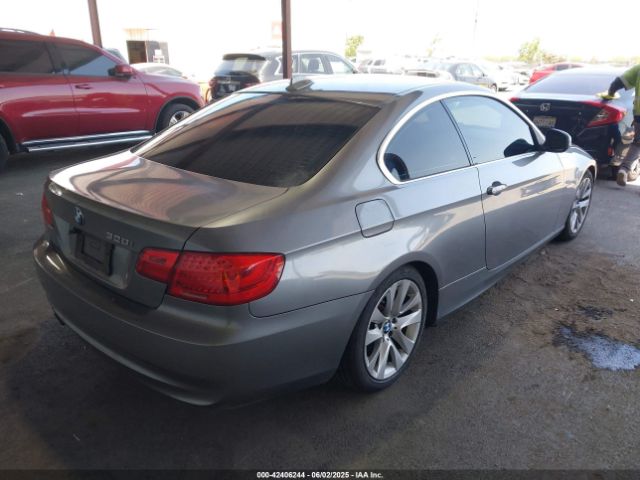 2013 BMW 328I WBAKE5C50DJ106928 Photo 3