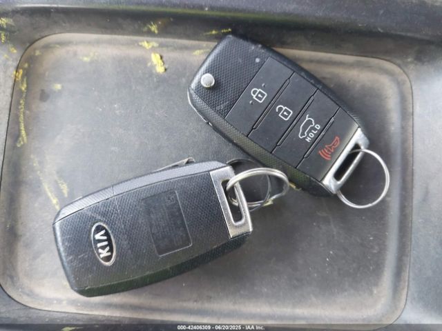 2019 KIA SOUL KNDJN2A26K7918685 Photo 10