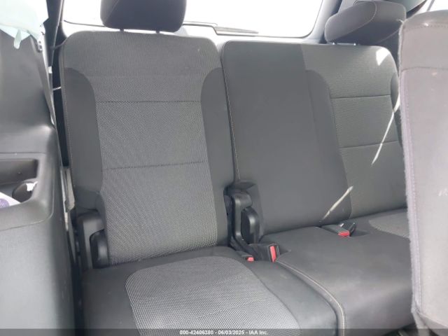 1GNERFKW9LJ211977 Chevrolet Traverse Fwd Ls