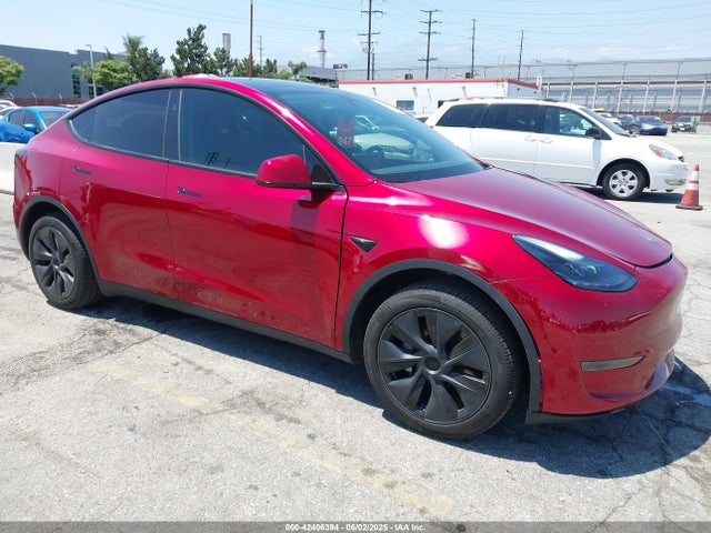 2024 TESLA MODEL Y 7SAYGDED2RF194114 Photo 0