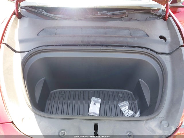 2024 TESLA MODEL Y 7SAYGDED2RF194114 Photo 9