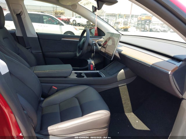 2024 TESLA MODEL Y 7SAYGDED2RF194114 Photo 4