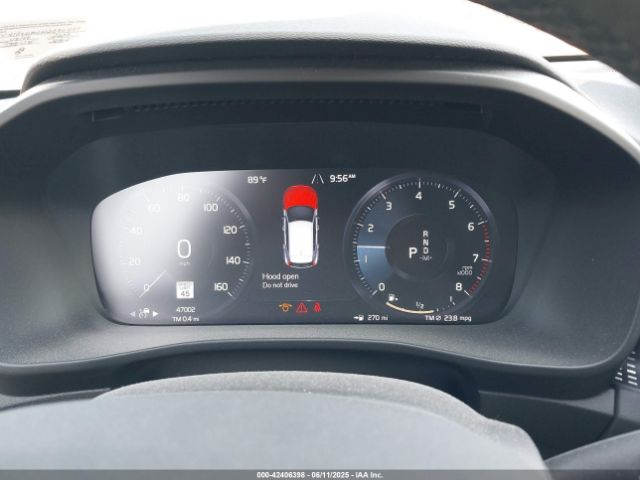 2022 VOLVO XC40 YV4162UM0N2690451 Photo 6