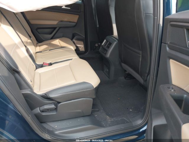 2022 VOLKSWAGEN ATLAS CROSS SPORT 1V2KC2CA9NC216742 Photo 7