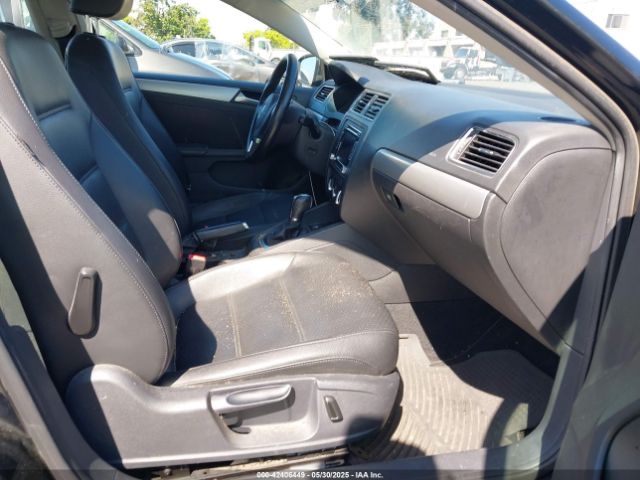 3VWD17AJ9EM372677 Volkswagen Jetta 1.8t Se
