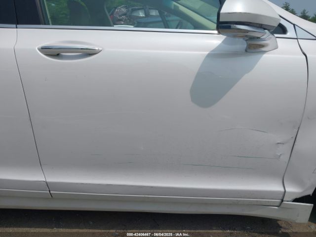 3LN6L2G96FR625086 Lincoln MKZ