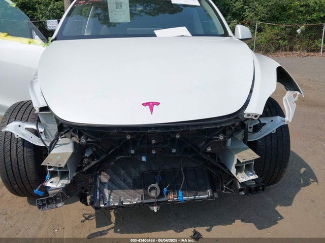2023 TESLA MODEL Y 7SAYGDEE6PF684013 Photo 9