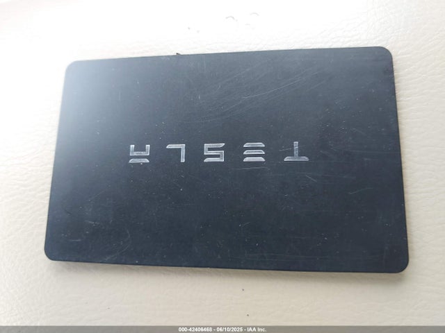 2023 TESLA MODEL Y 7SAYGDEE6PF684013 Photo 10