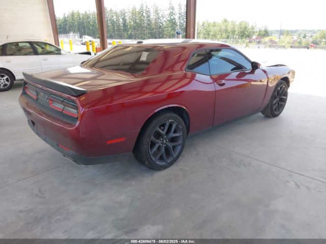 2C3CDZAG4KH587596 Dodge Challenger Sxt