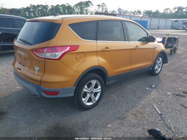 1FMCU0G76GUA49609 Ford ESCAPE SE