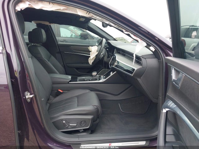 2022 AUDI RS 6 AVANT WUA1CBF25NN905914 Photo 4