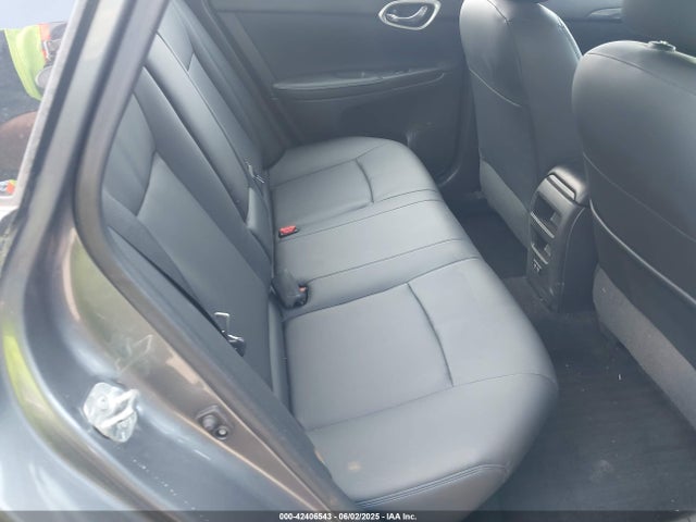 3N1AB7APXJY232618 Nissan SENTRA SR