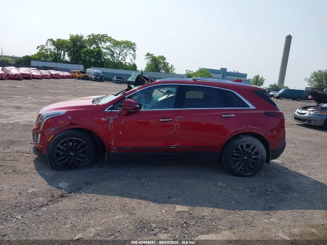 1GYKNFRS5NZ104675 Cadillac lgx