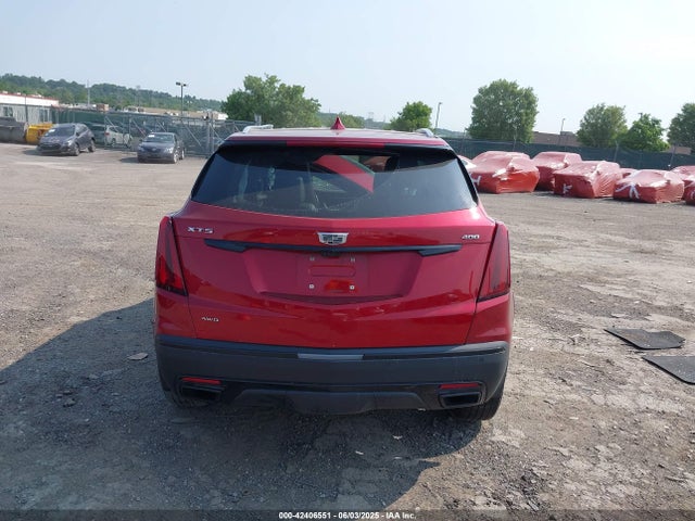 1GYKNFRS5NZ104675 Cadillac lgx