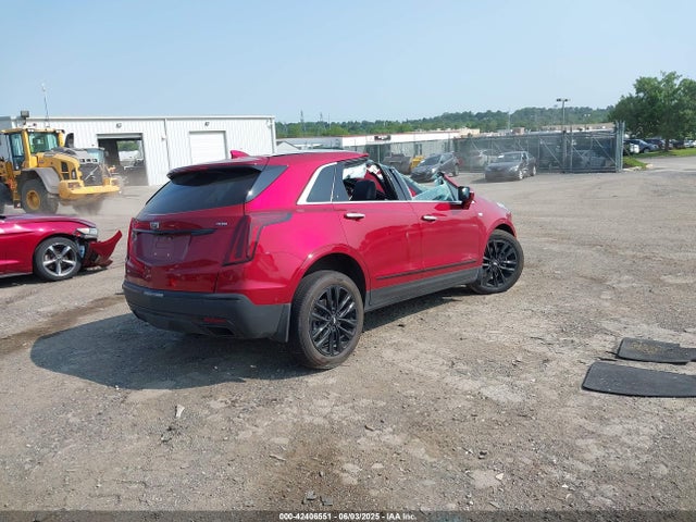 1GYKNFRS5NZ104675 Cadillac lgx