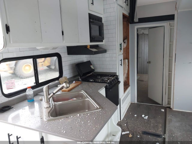 2007 Keystone Raptor Toy Hauler Se მანქანა იყიდება აუქციონზე, vin: 4YDF381357R801440, აუქციონის ნომერი: 42406556
