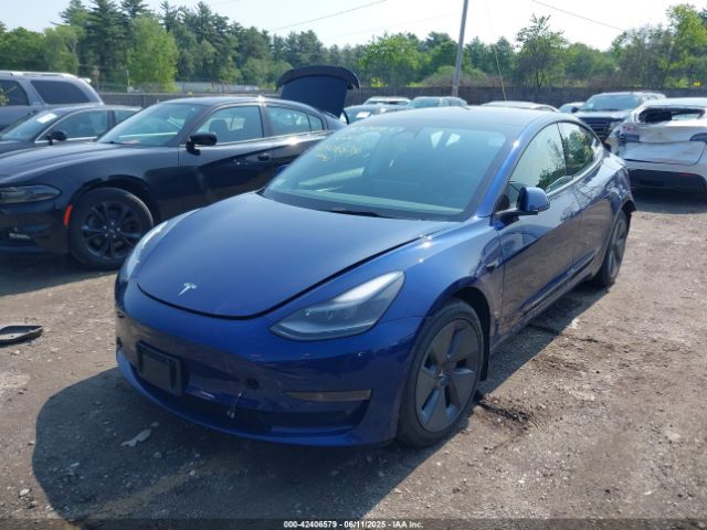 5YJ3E1EA6NF357147 Tesla 2022