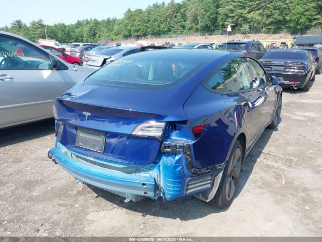 5YJ3E1EA6NF357147 Tesla 2022