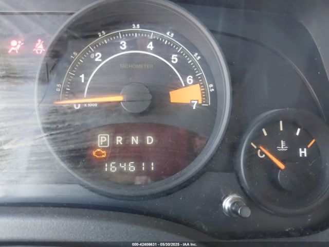 1C4NJPBA0FD285527 Jeep Patriot Sport
