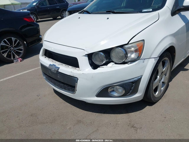 1G1JE5SB0F4191236 Chevrolet Sonic Ltz Auto