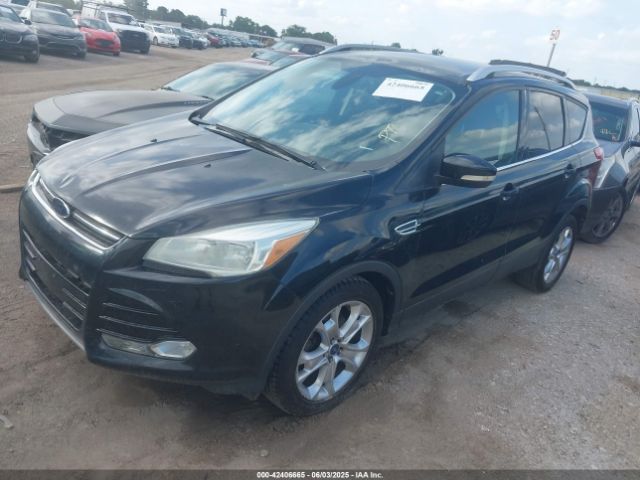 1FMCU0JX2EUD24477 Ford Escape Titanium