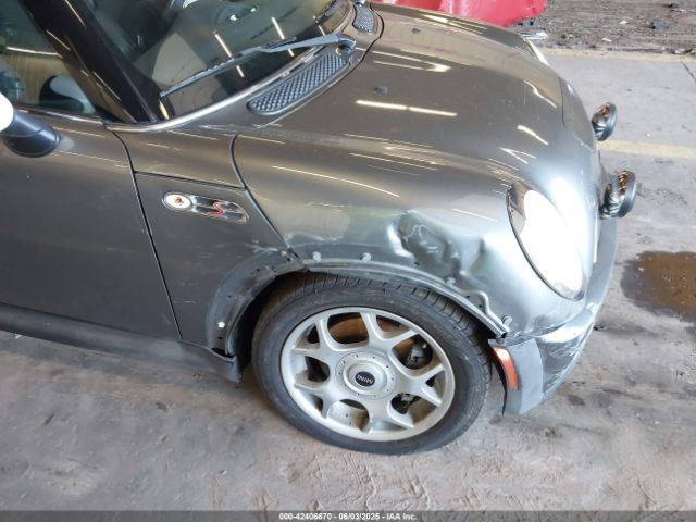 2004 MINI COOPER S WMWRE33424TD87633 Photo 5